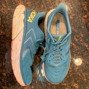 HOKA ONE ONE Arahi 5, US 9